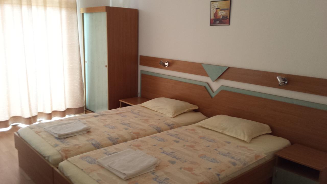 Hotel Diva Ravda Dış mekan fotoğraf